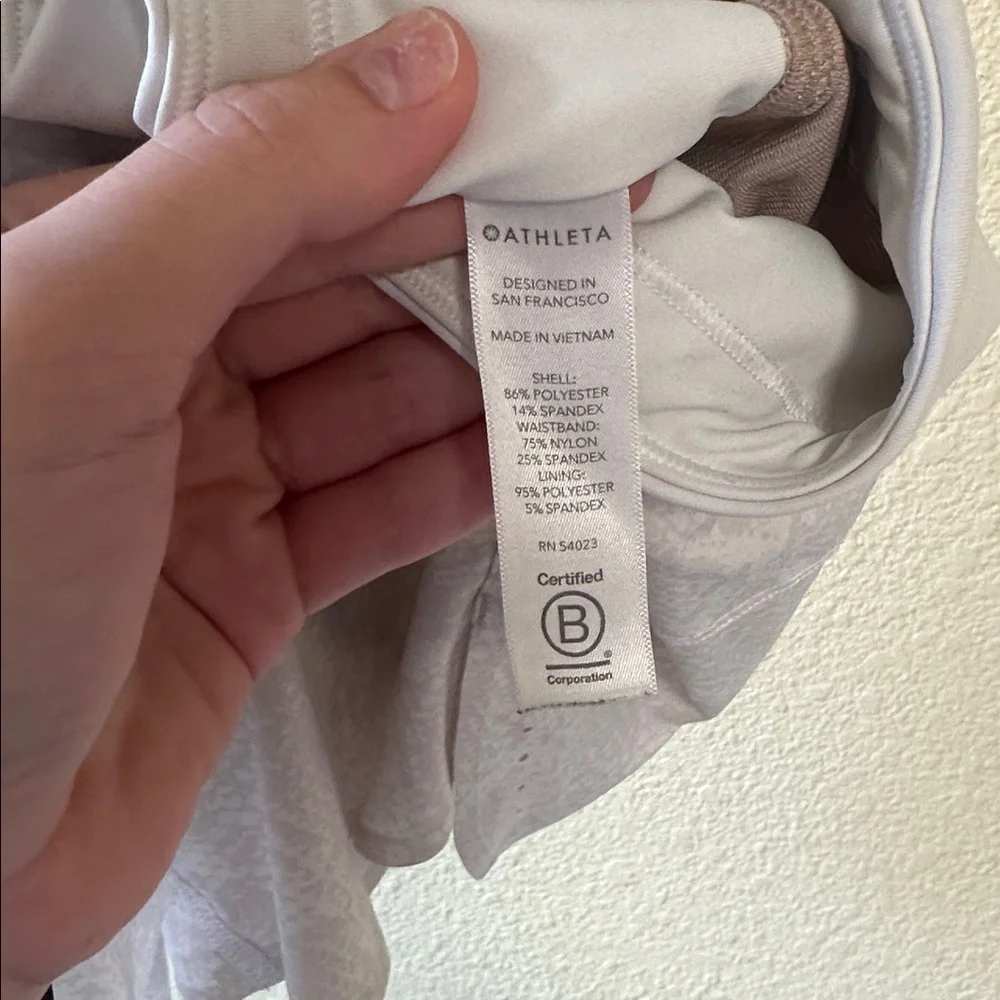 Athleta Tan and White Athletic Shorts size medium - Picture 3 of 5